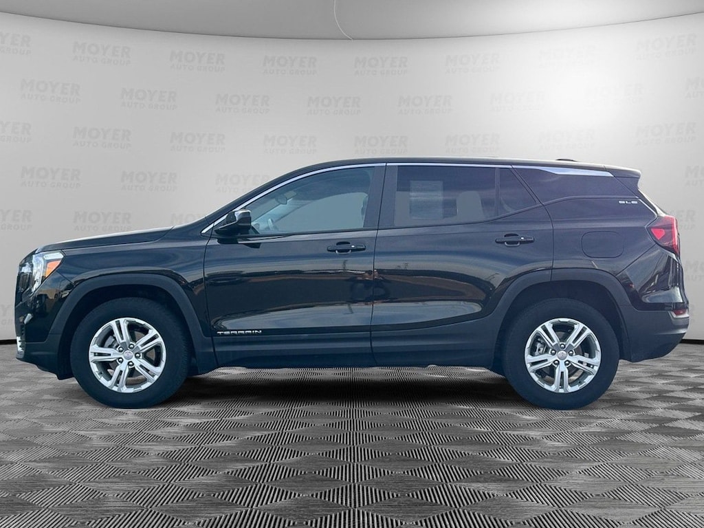 Used 2024 GMC Terrain SLE AWD SLE