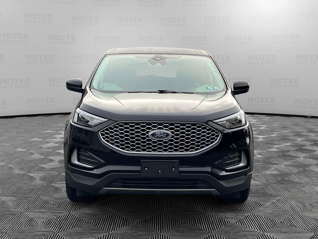 2024 Ford Edge SEL photo 3