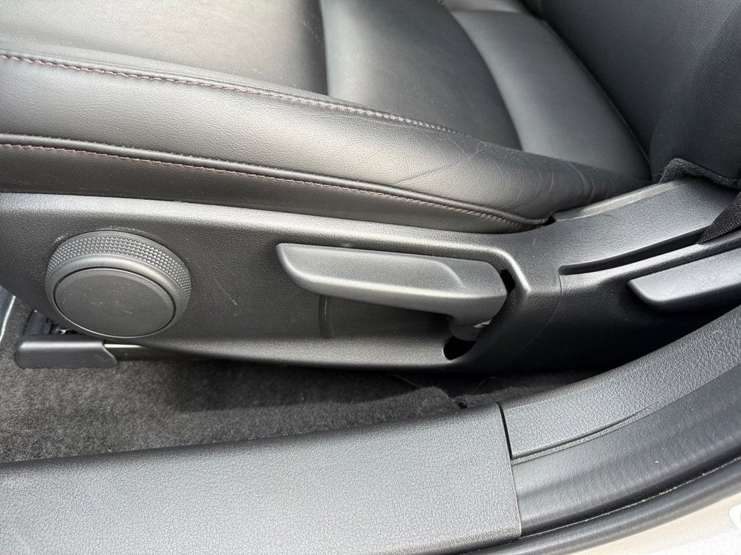 2025 Mazda Mazda3 Select Sport - Photo 10