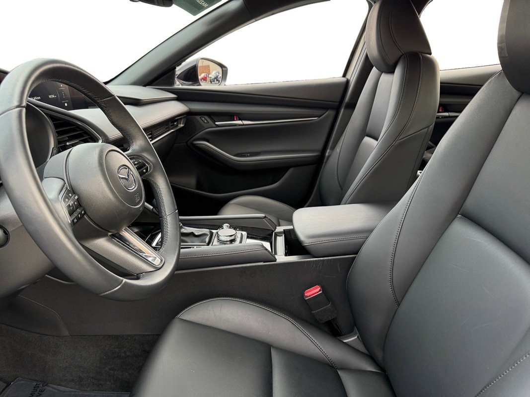 2025 Mazda Mazda3 Select Sport - Photo 9
