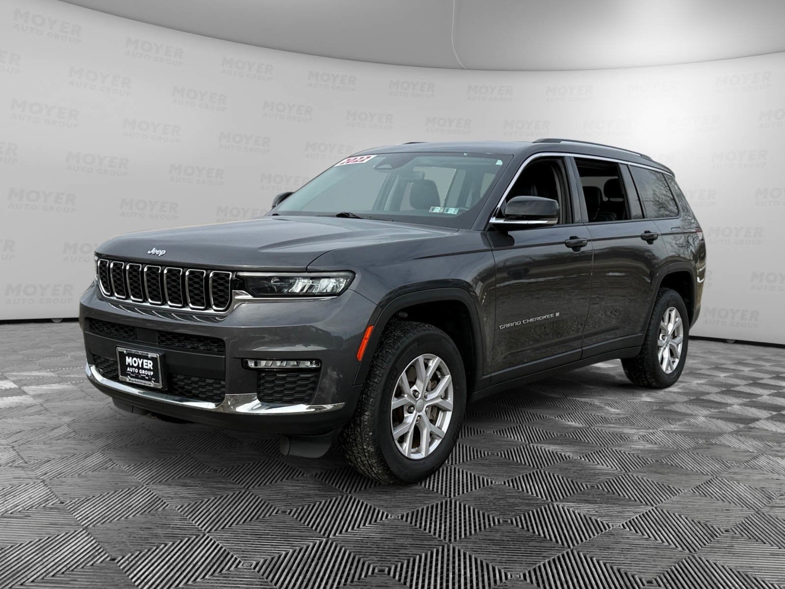 2022 Jeep Grand Cherokee L Limited's photo