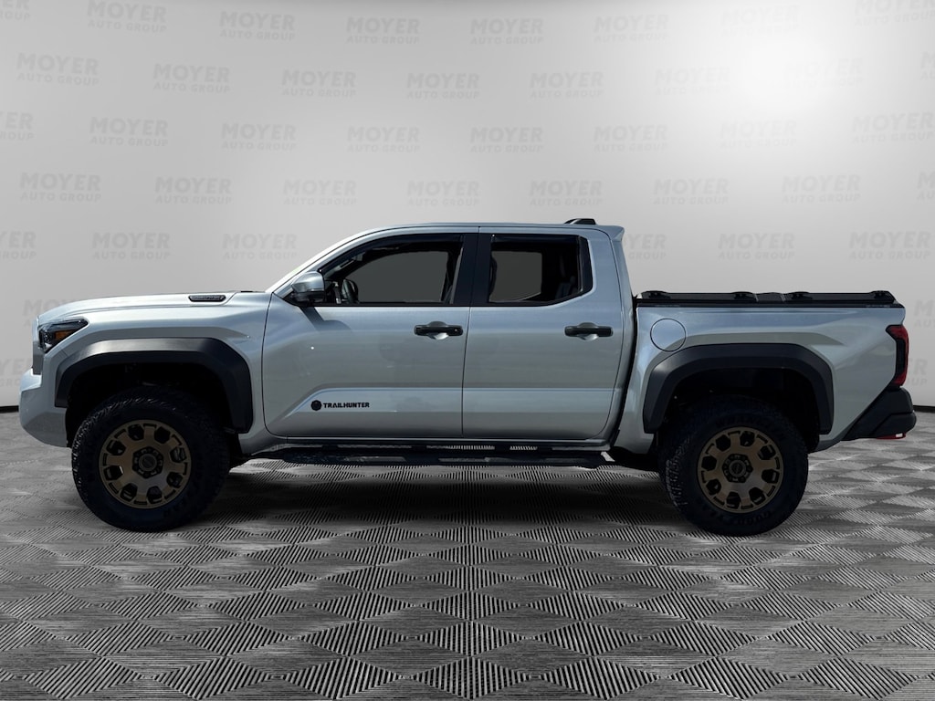 Used 2025 Toyota Tacoma 4WD