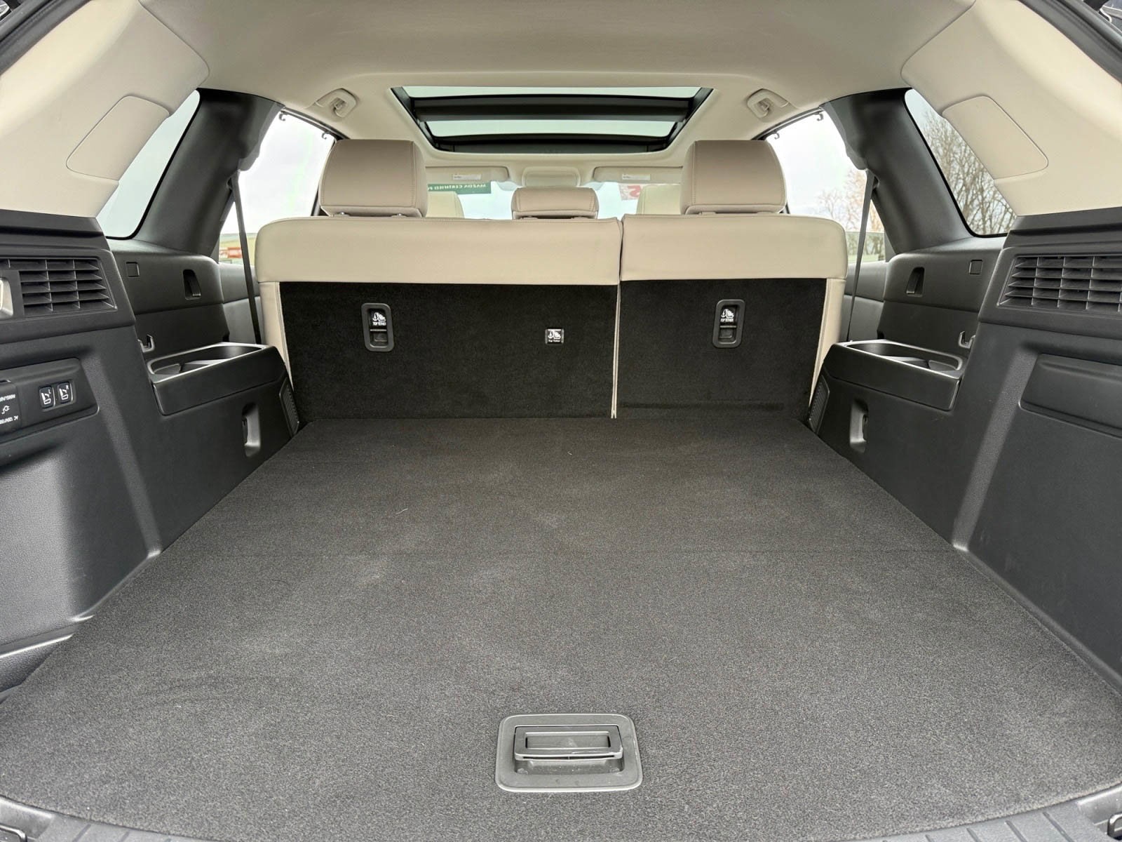 2025 Mazda CX-70 Premium Package - Photo 8