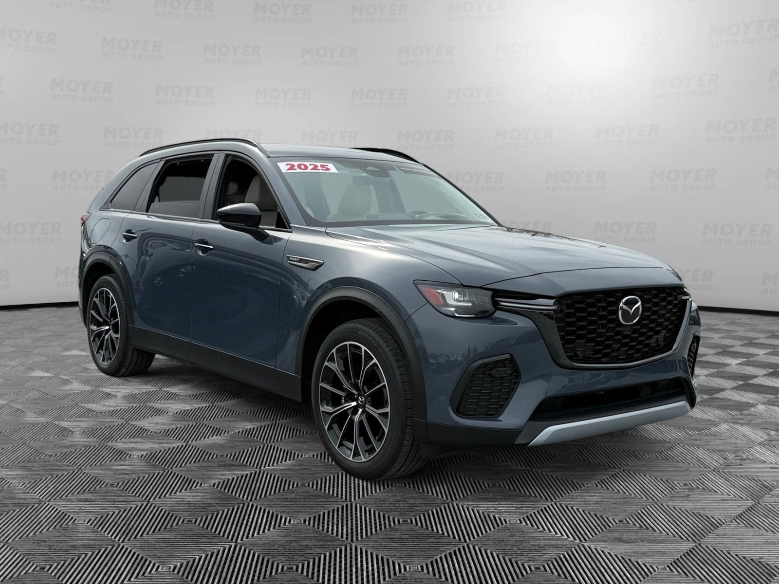 2025 Mazda CX-70 Premium Package - Photo 24