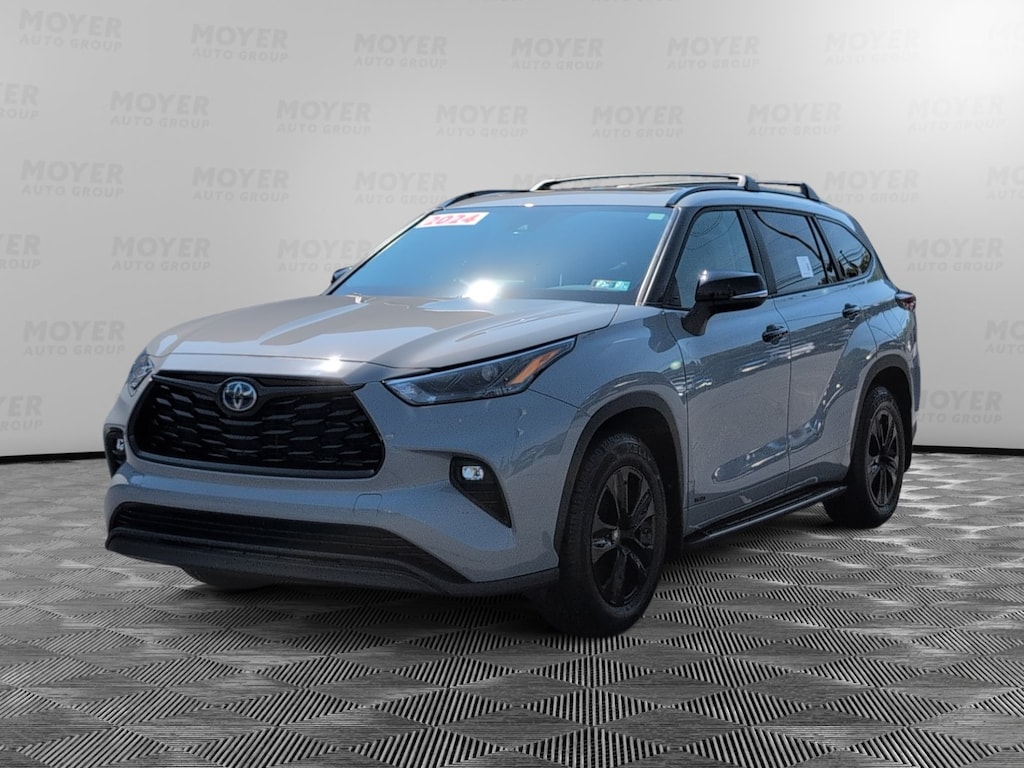 Used 2024 Toyota Highlander
