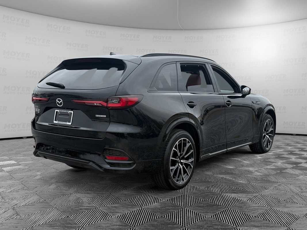 2025 Mazda CX-70 Premium Package - Photo 7