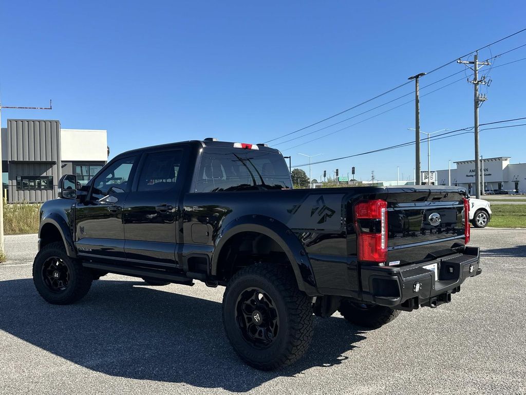 2026 Ford F-250 Super Duty XLT - Photo 6