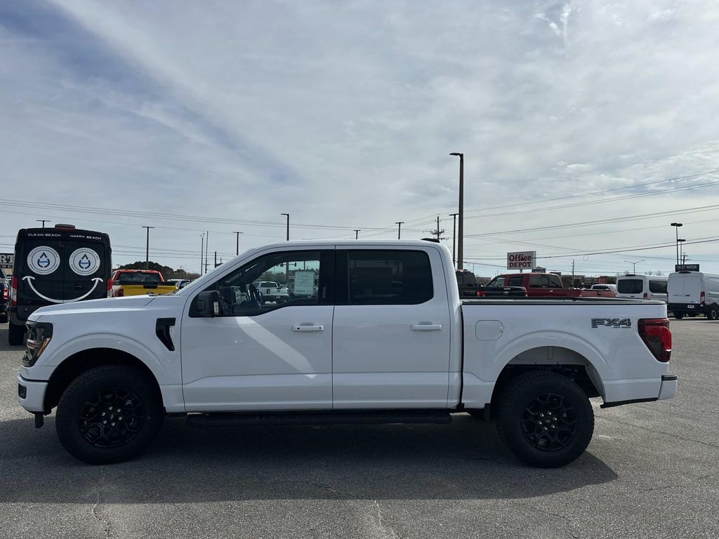 2026 Ford F-150 XLT - Photo 7