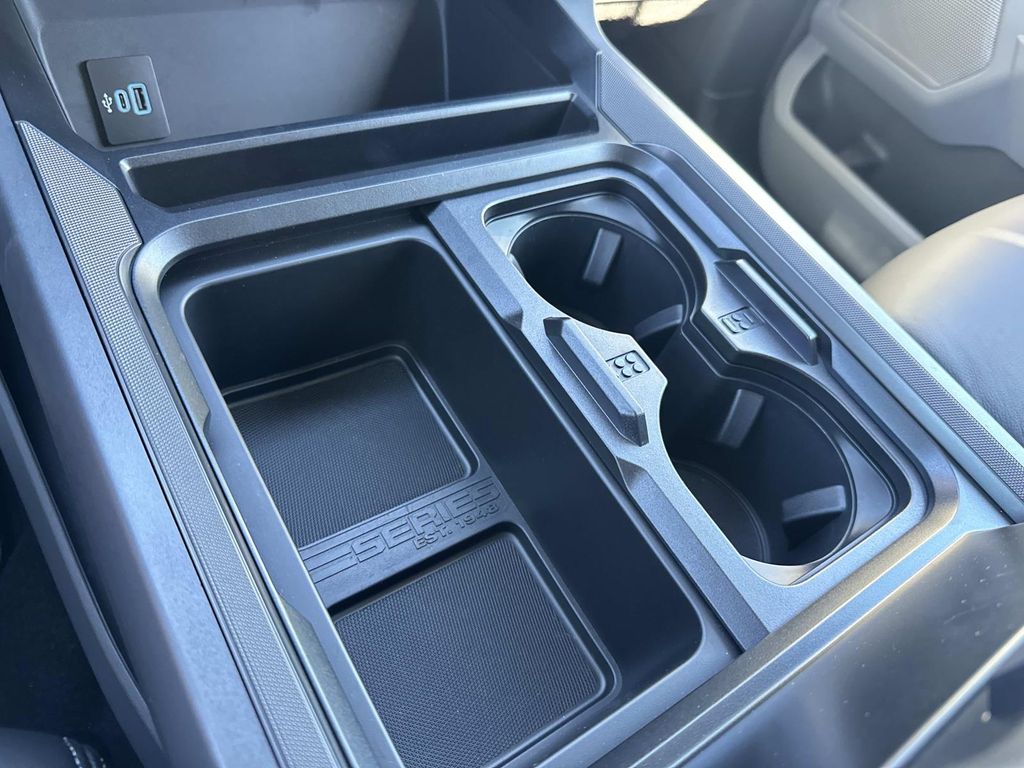 2026 Ford F-250 Super Duty XLT - Photo 23