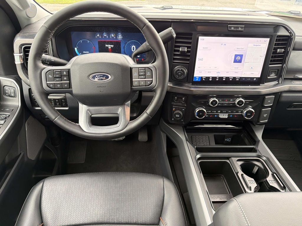 2026 Ford F-350 Super Duty Lariat - Photo 16