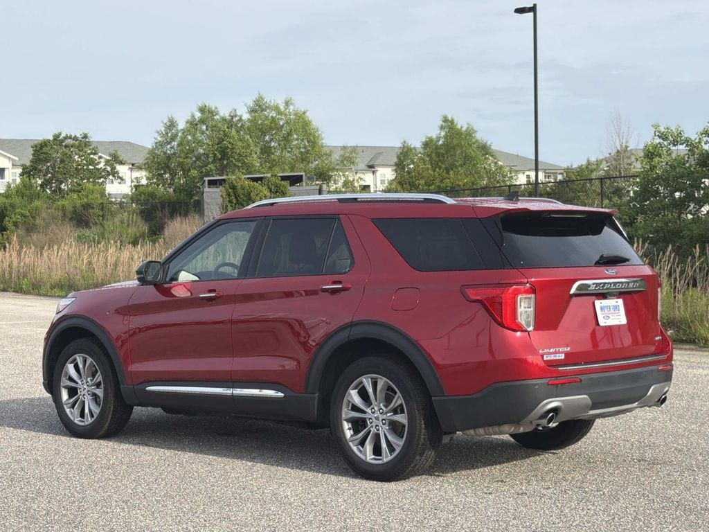 2023 Ford Explorer Limited - Photo 6