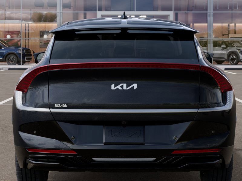 2025 Kia EV6 Wind - Photo 13