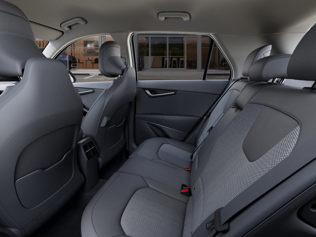 2025 Kia Niro EX - Photo 18