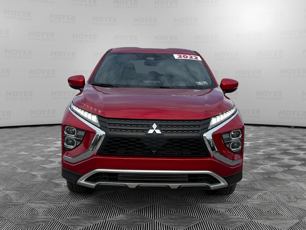 2022 Mitsubishi Eclipse Cross photo 3