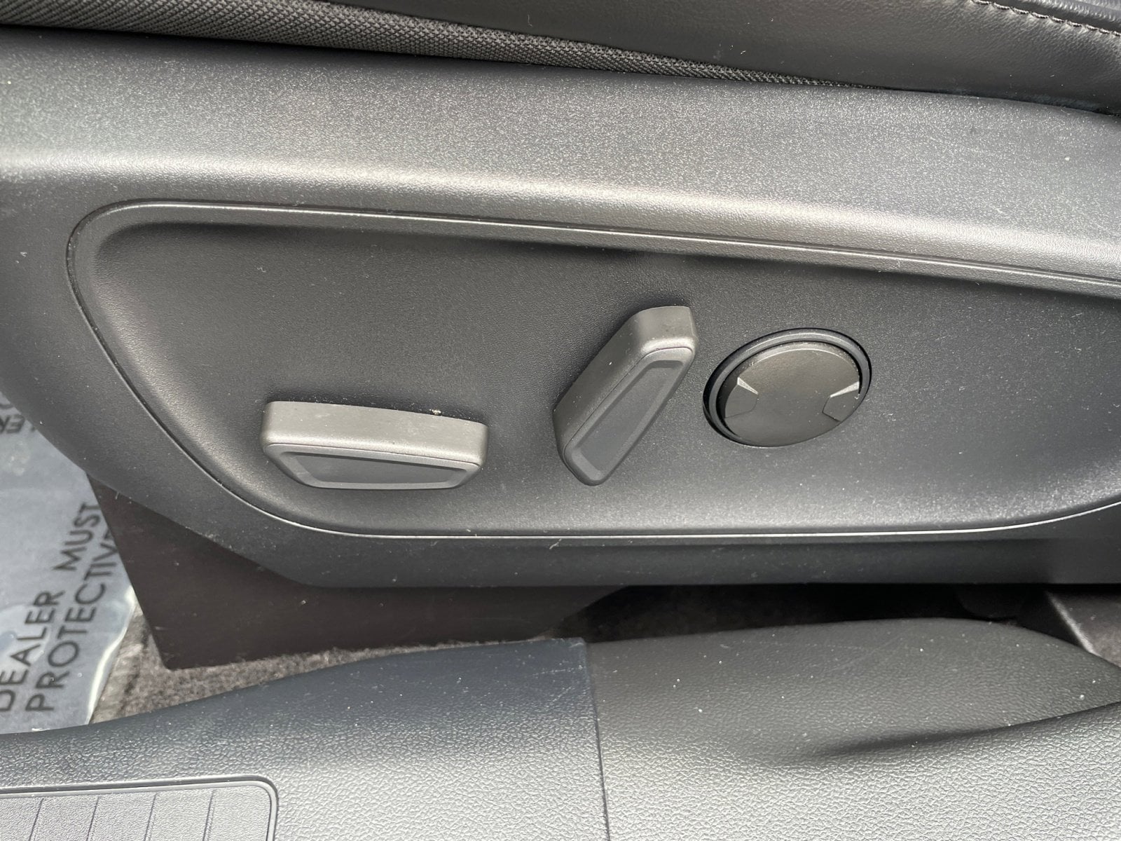 2024 Ford Escape ST-Line - Photo 17