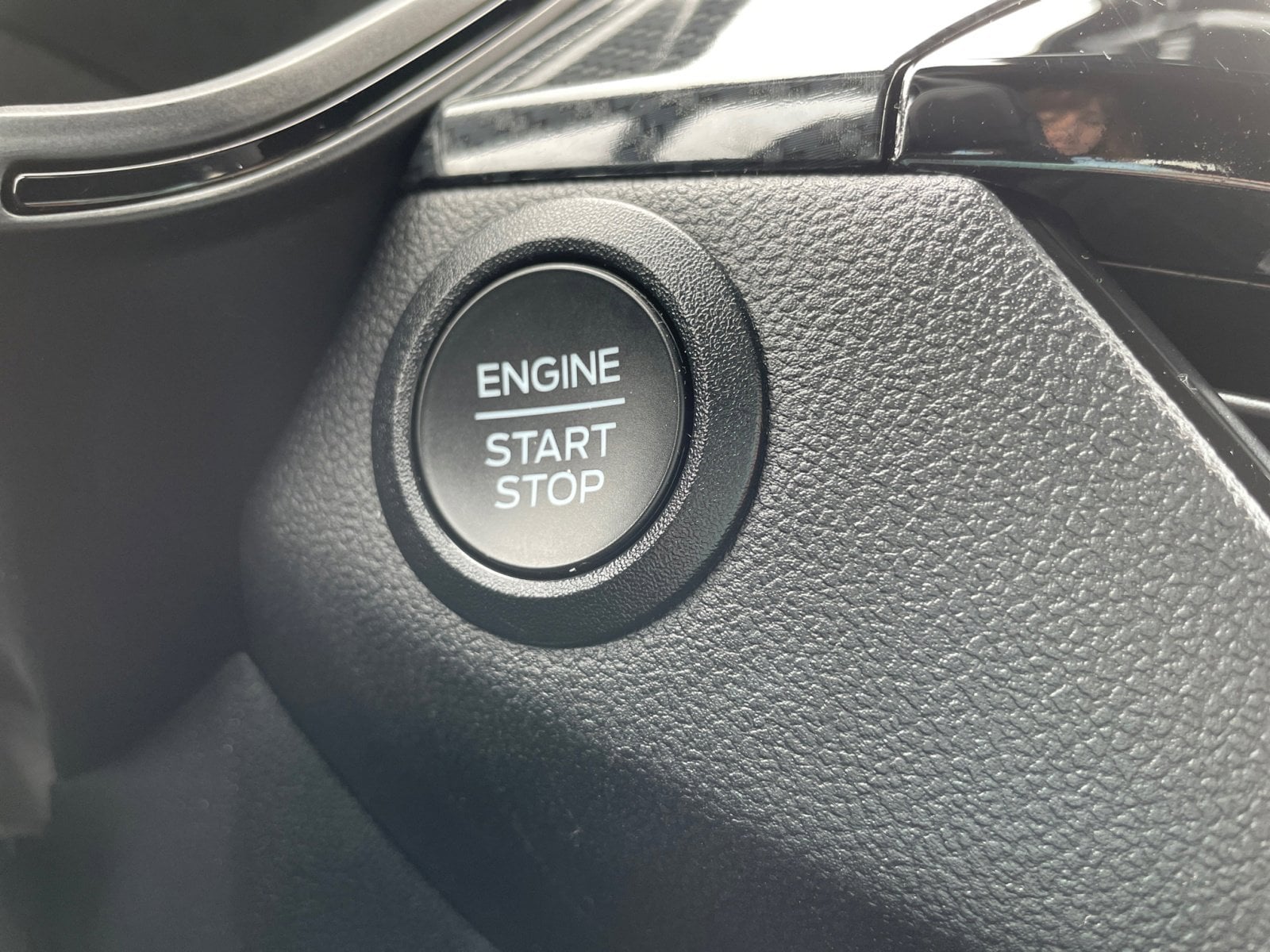 2024 Ford Escape ST-Line - Photo 14