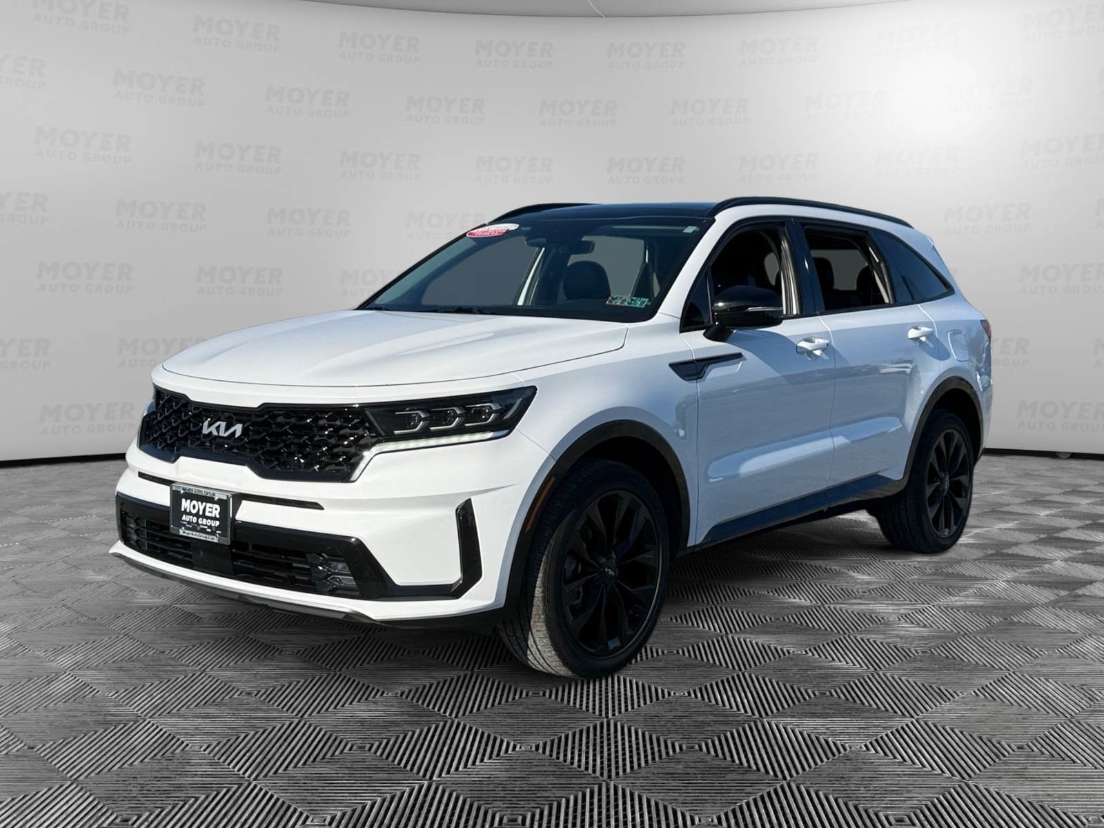 2023 Kia Sorento SX's photo