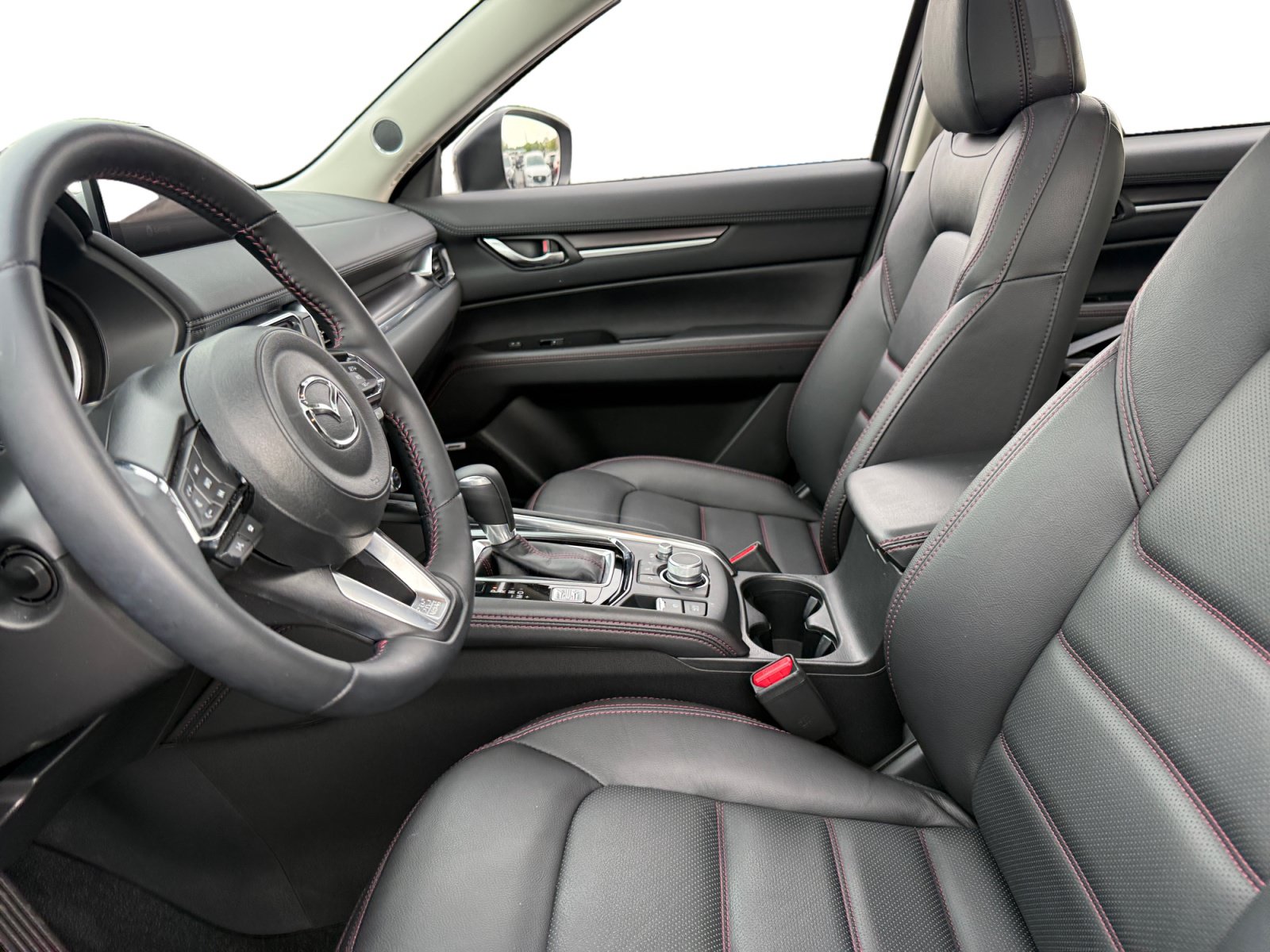2025 Mazda CX-5 S Carbon Edition - Photo 9