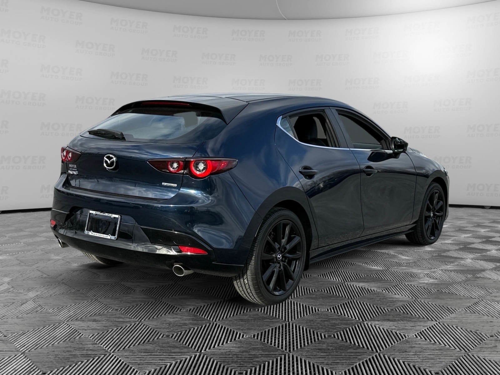 2025 Mazda Mazda3 Select Sport - Photo 7