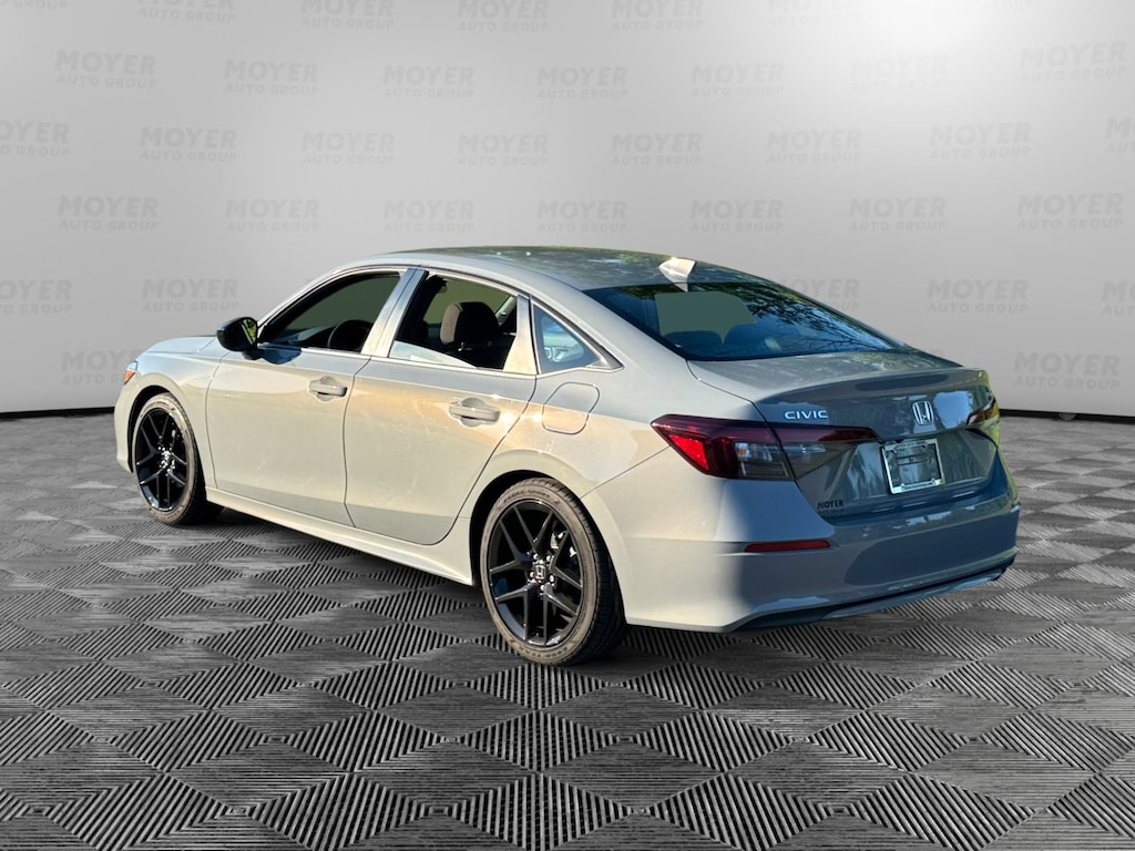 Used 2025 Honda Civic Sedan Sport Sport CVT