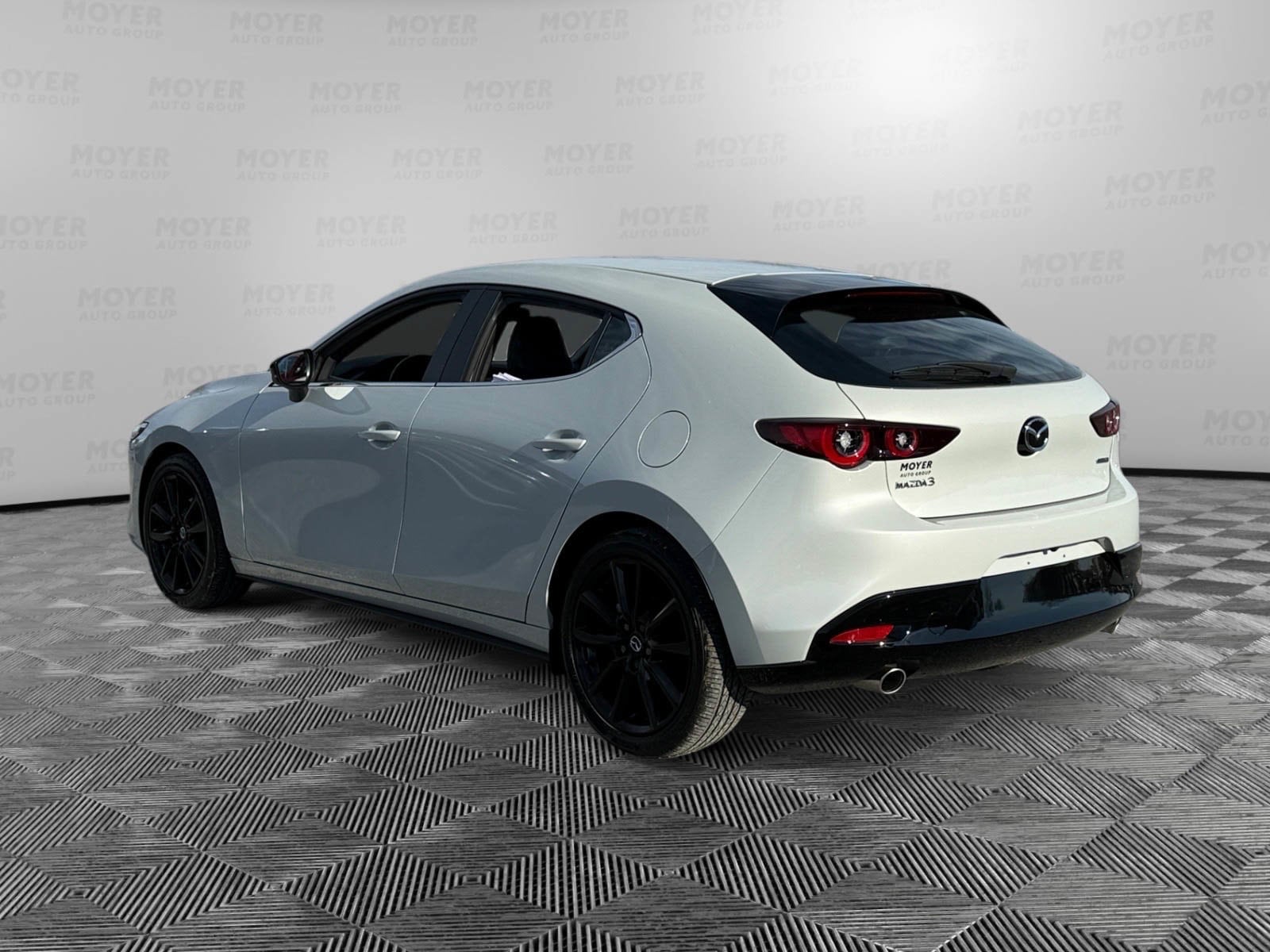 2025 Mazda Mazda3 Select Sport - Photo 5