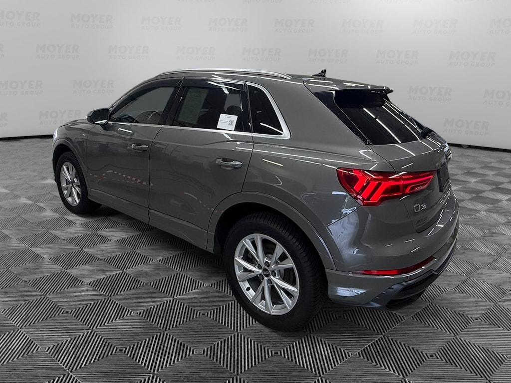 Used 2022 Audi Q3 S line Premium S line Premium 45 TFSI quattro