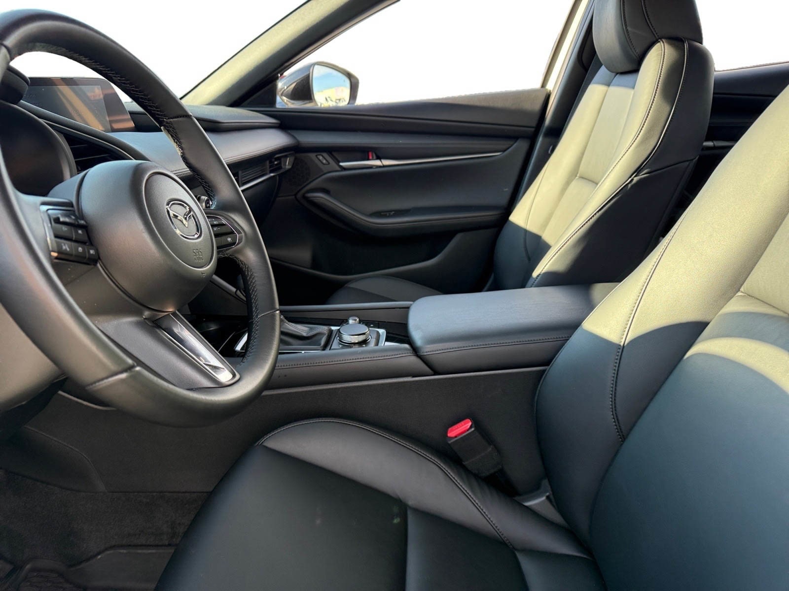 2025 Mazda Mazda3 Select Sport - Photo 9