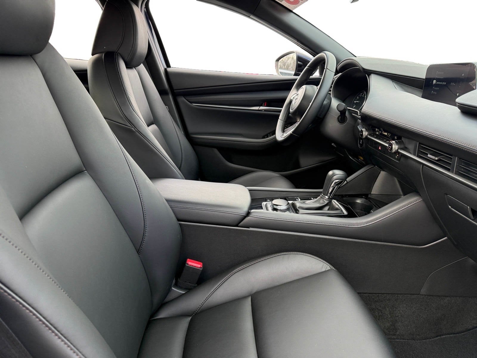 2025 Mazda Mazda3 Select Sport - Photo 17