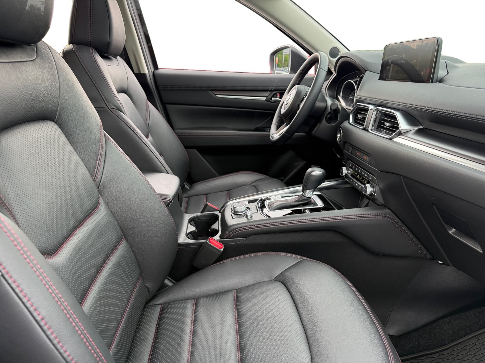 2025 Mazda CX-5 S Carbon Edition - Photo 13