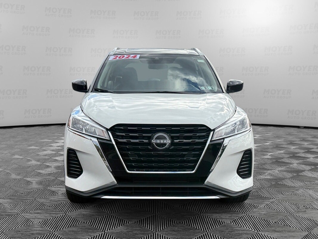 2024 Nissan Kicks SV photo 3