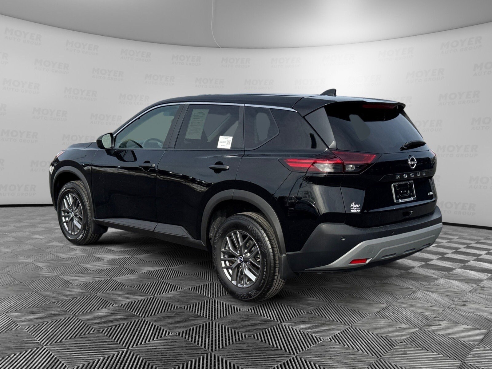 2023 Nissan Rogue S photo 3