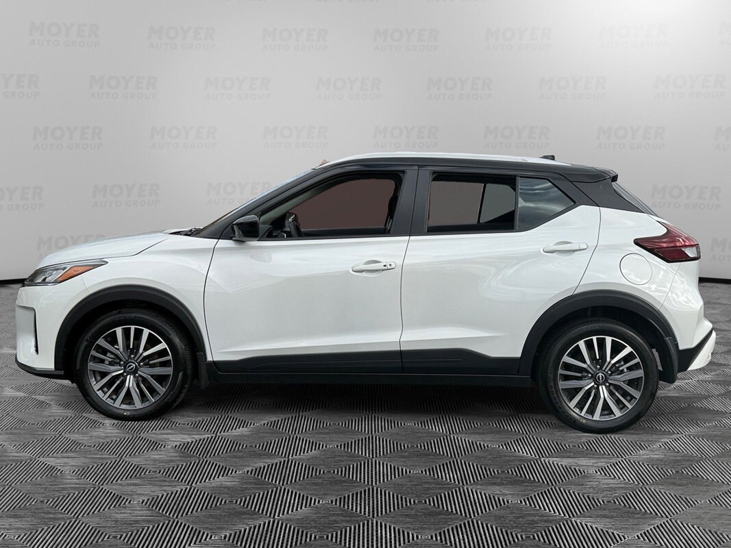 2024 Nissan Kicks SV photo 2