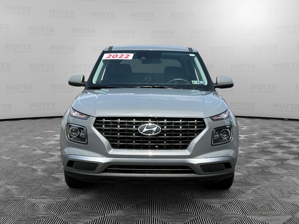 Used 2022 Hyundai Venue SE SUV