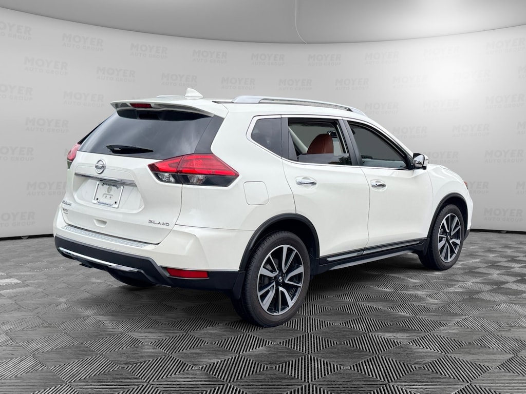 Used 2017 Nissan Rogue SL SUV