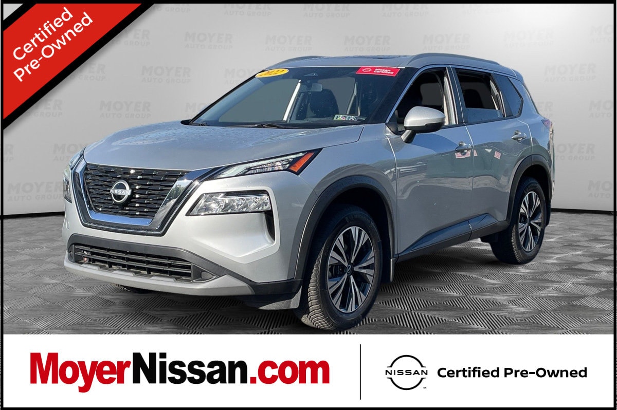 2022 Nissan Rogue SV's photo