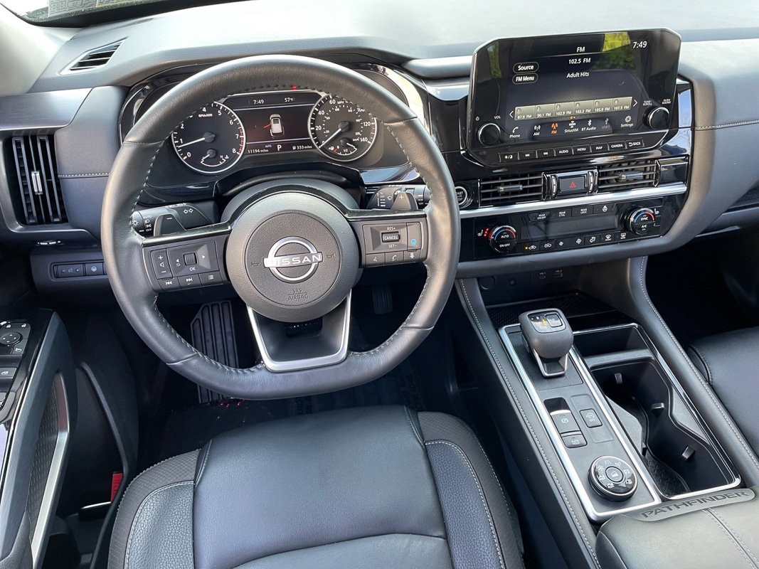 2024 Nissan Pathfinder SL - Photo 13