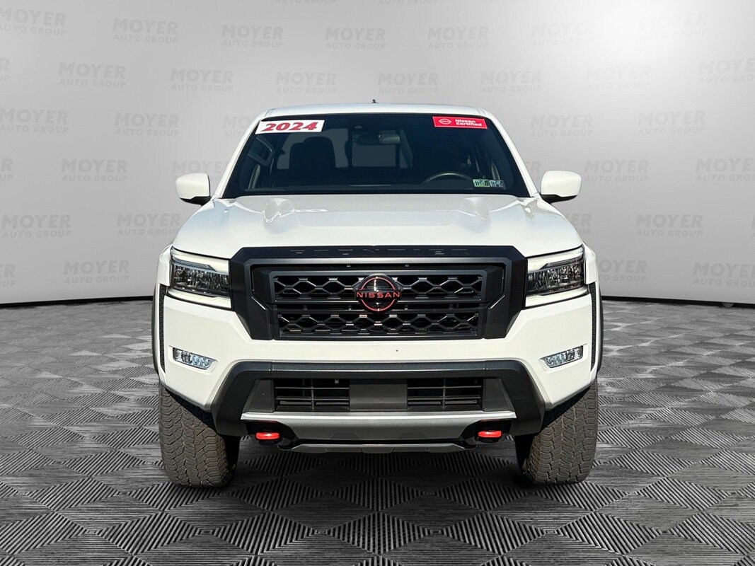 2024 Nissan Frontier PRO-4X photo 3
