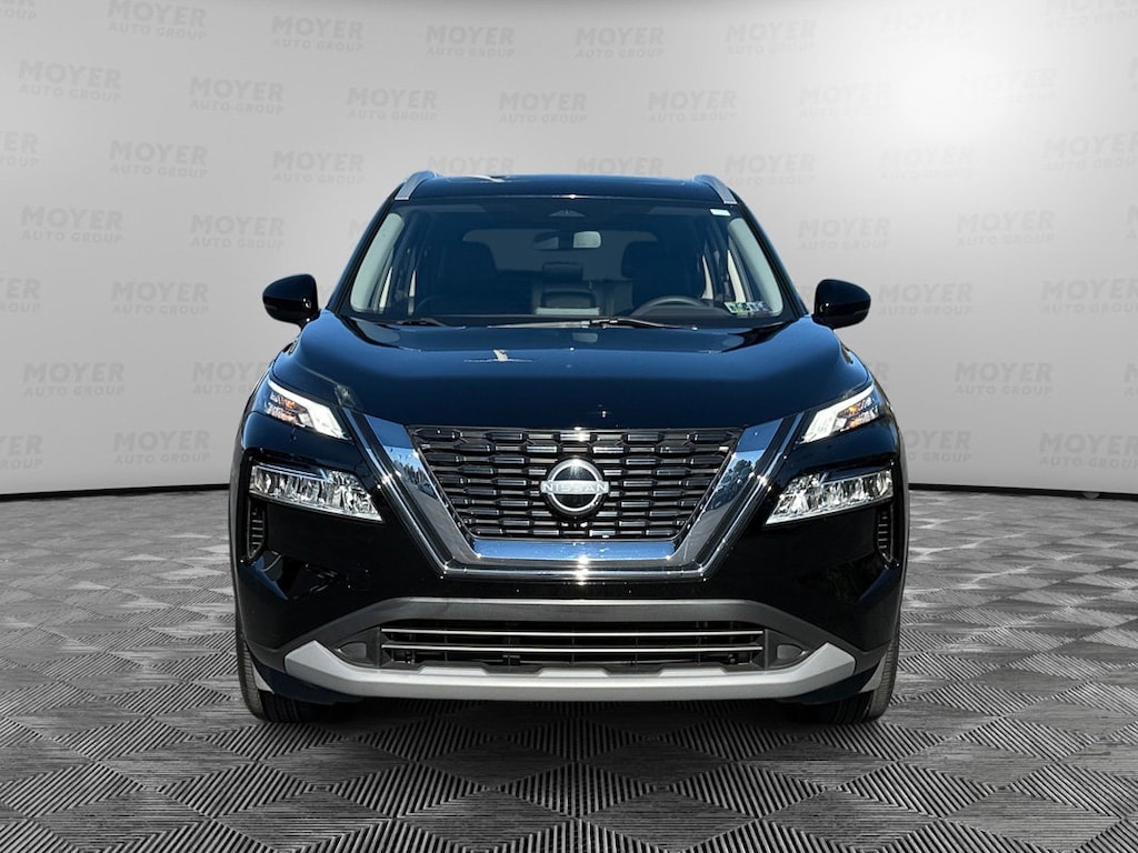 Used 2022 Nissan Rogue SV SUV