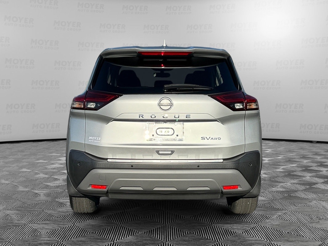 2023 Nissan Rogue SV - Photo 6