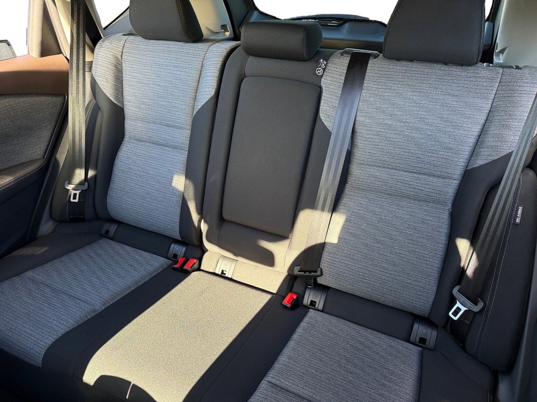 2023 Nissan Rogue SV - Photo 16