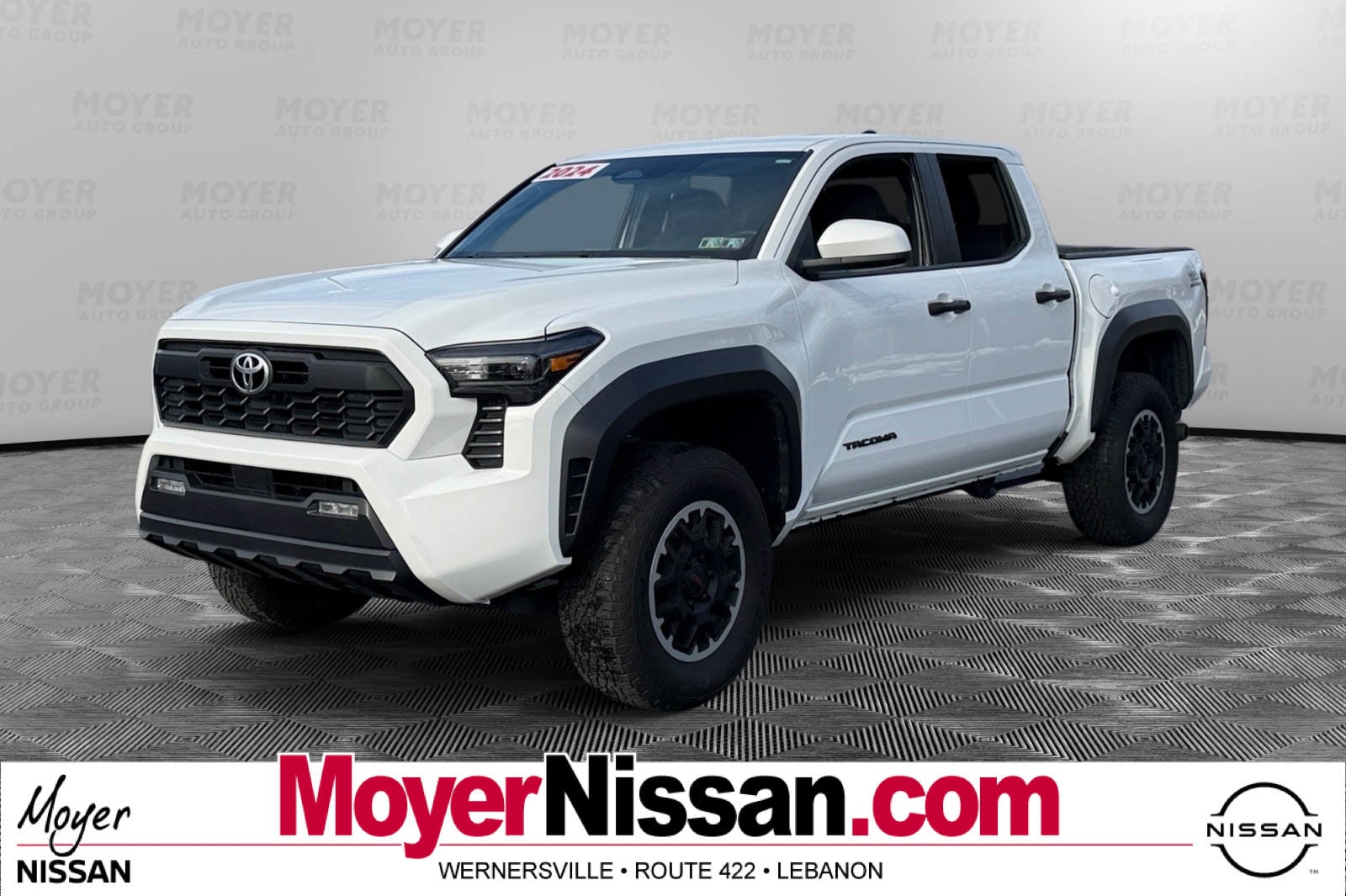 2024 Toyota Tacoma SR5's photo