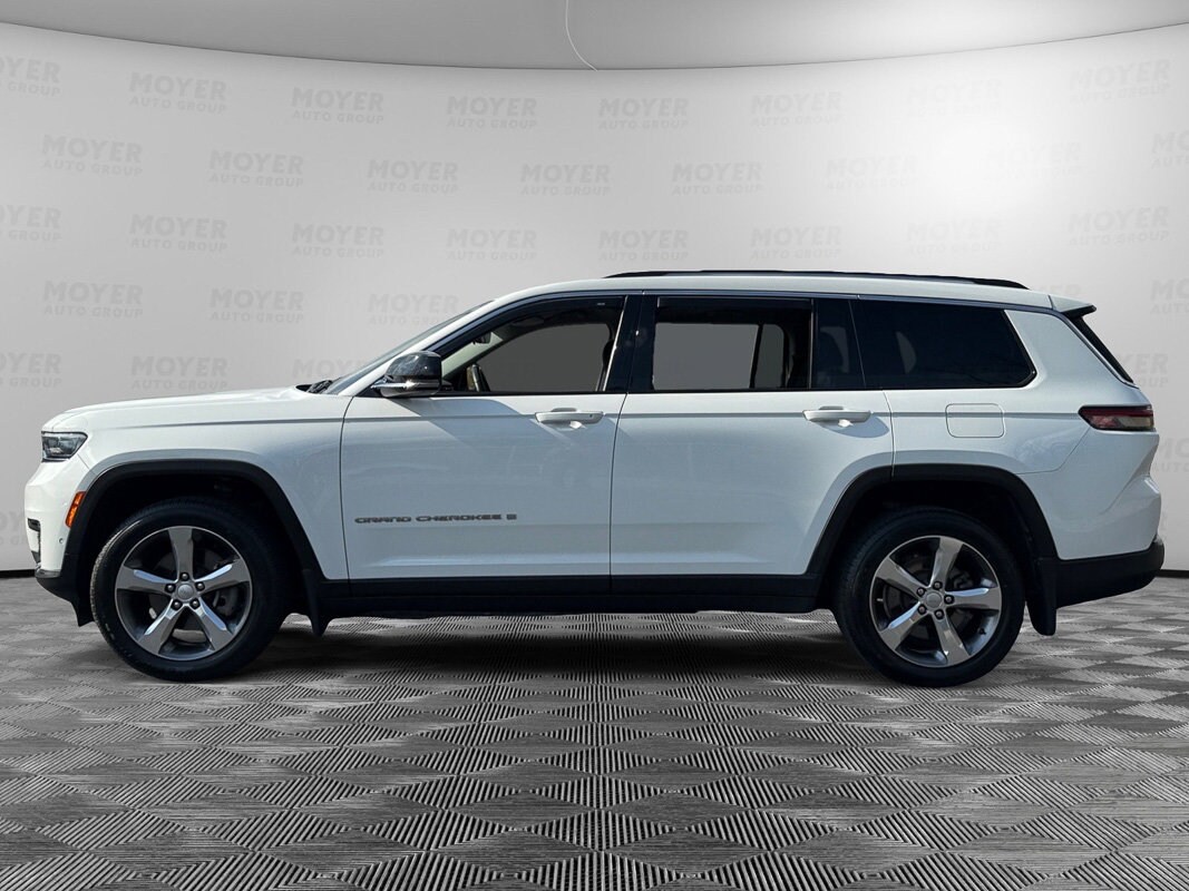 2021 Jeep Grand Cherokee Limited photo 2