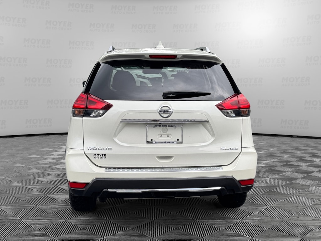 Used 2017 Nissan Rogue SL SUV
