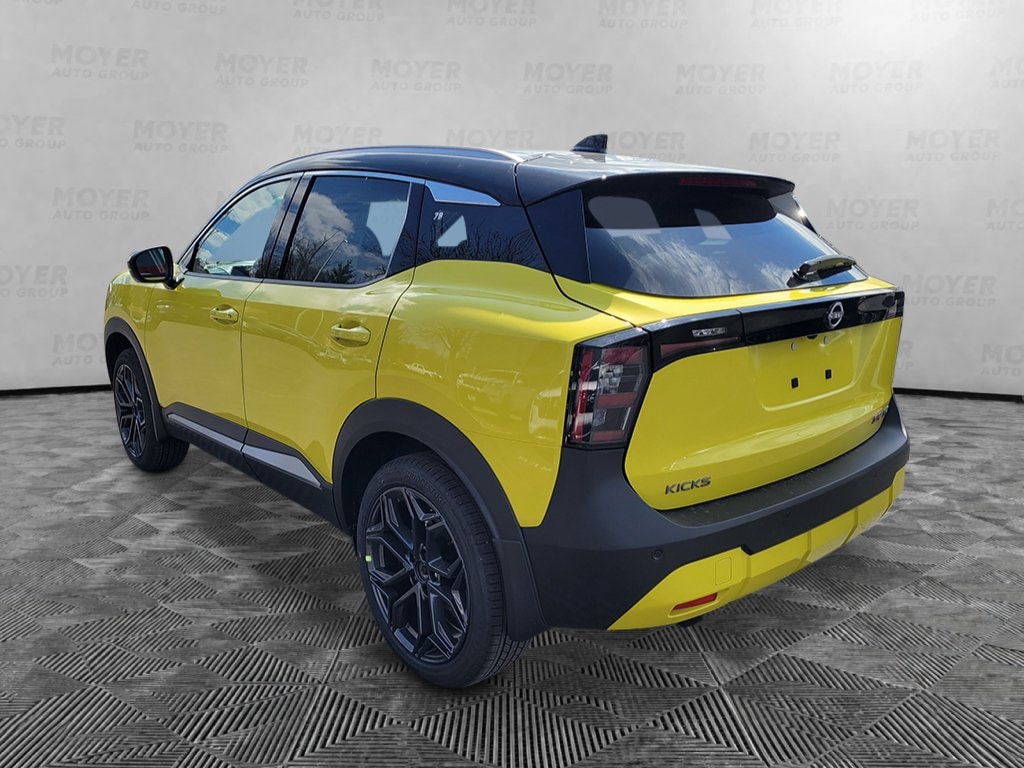 New 2026 Nissan Kicks SR SUV