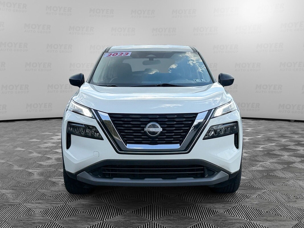 2023 Nissan Rogue S photo 3