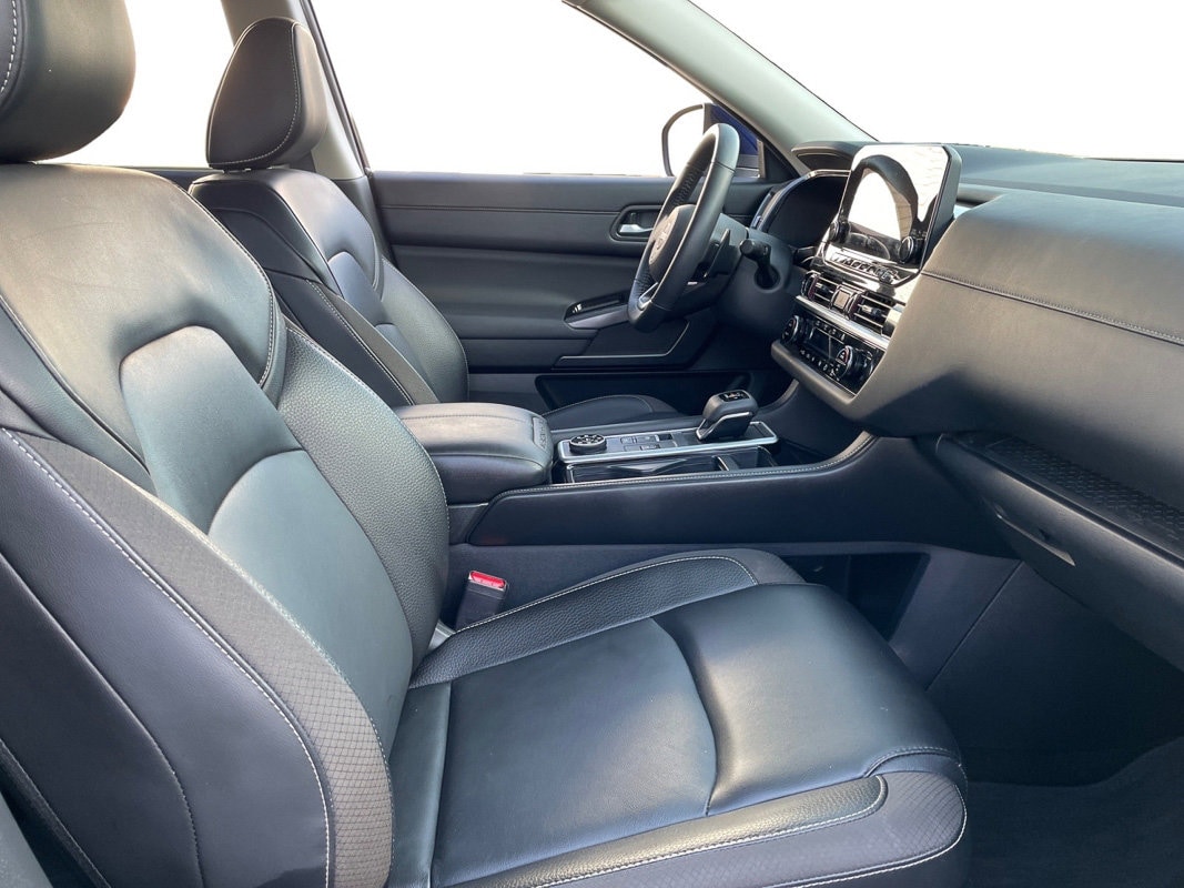 2024 Nissan Pathfinder SL - Photo 20