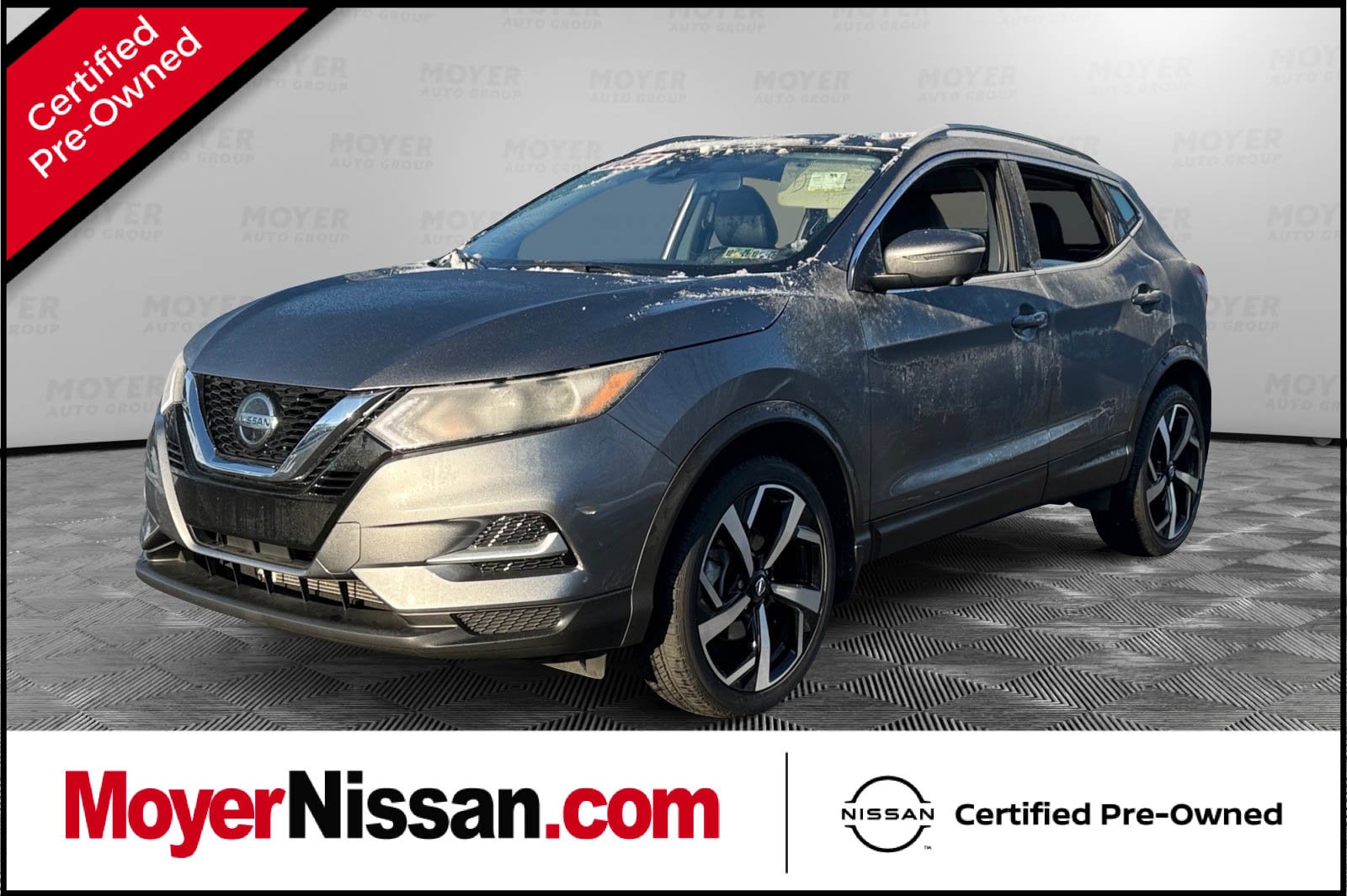 2022 Nissan Rogue Sport SL's photo