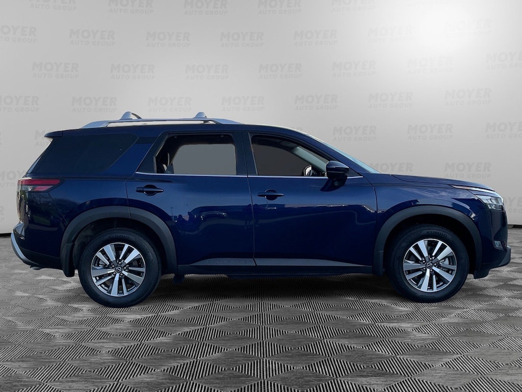 Certified 2024 Nissan Pathfinder SL SUV