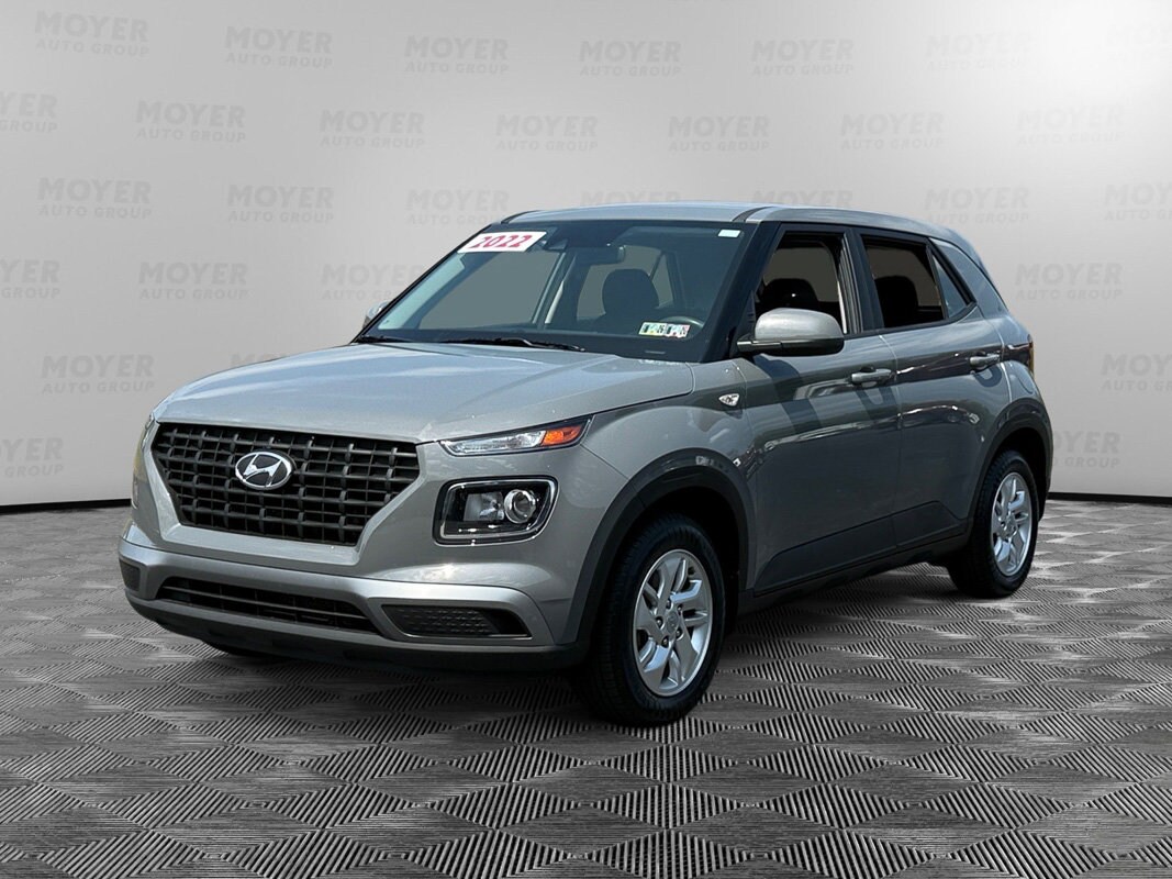 2022 Hyundai Venue SE photo 3