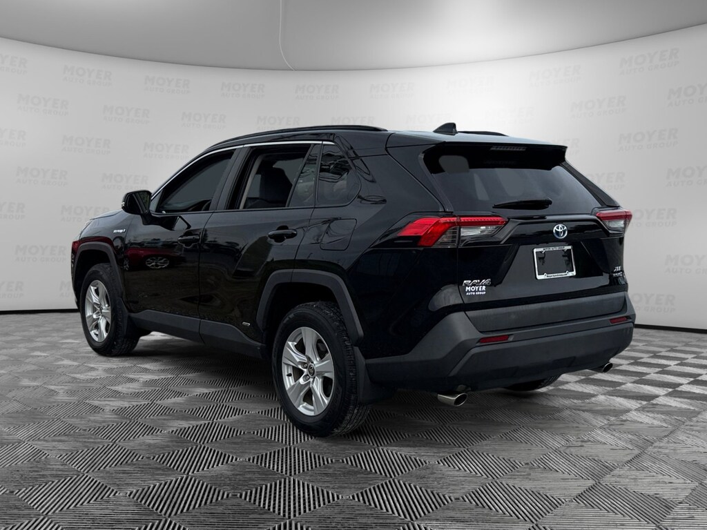 Used 2021 Toyota RAV4 Hybrid XLE SUV